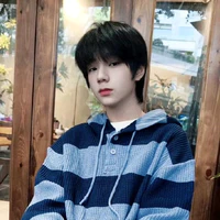 Vương Lỗ Kiệt - Anh