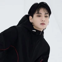 Jeon JungKook • Jungkook • Hắn