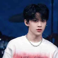 Trần Thiên Nhuận_gã2