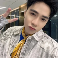 Lê quang hùng