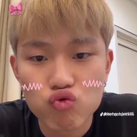 con nhỏ tg