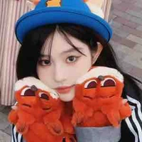 Vương Dịch ( cậu )