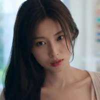 Kang Hyewon