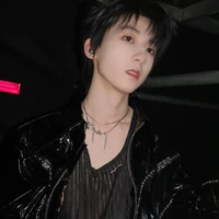Dương Bác Văn-hắn