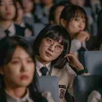 Oh Woori (em)