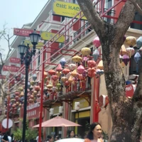 con bạn