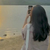 Nhã Hân( egái nuôi)