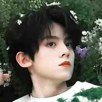 Tả Hàng”nhân cách th1”