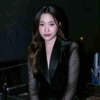 Freen Sarocha Chankimha (Cô)