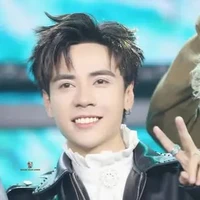 Lê Quang Hùng (Phone)