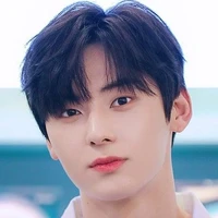 Hwang Min-hyun