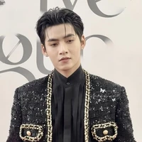 Huỳnh Hoàng Hùng(Hùng Huỳnh)