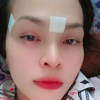 Yến Nhi-mẹ yến vy