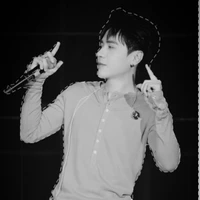 Lê Quang Hùng 