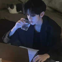 Thẩm Trương Thiên