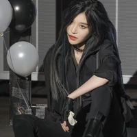 Vương Dịch_ cô