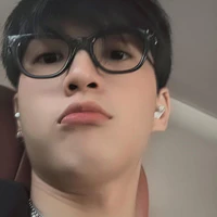 Hoang Vy (bff của t/g)