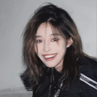 Vương Dịch - nàng