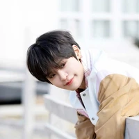 Mai nêm i : Tác giả cute 😍