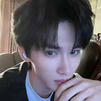 Dư Vũ Hàm 