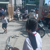 nhỏ khùm nek
tg