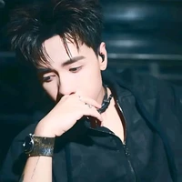 Quang Hùng 