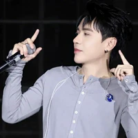 Quang Hùng