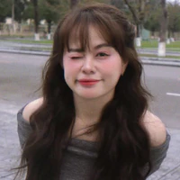 chị duyên ( quản lý )