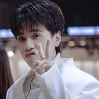 t/g xinh gái