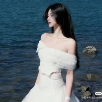 Gia Nhã Nhã_bff cô