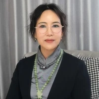Tòng Nguyệt Ánh_Bà nội