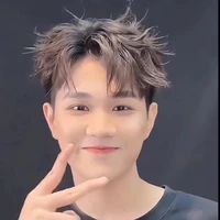 Hoàng đức duy