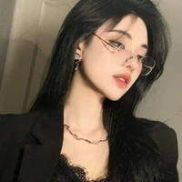 Chung Thảo Nghi - Mẹ nam 9