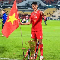 Nguyễn Thành Chung - anh cười