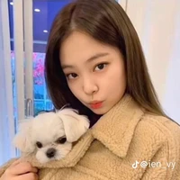 Kim Jennie (Em)