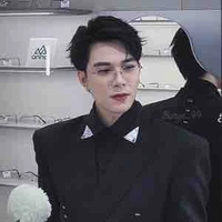 Bùi Anh Tú(Hiệu trưởng)