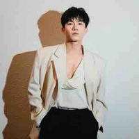 Nguyễn Anh Tú (thầy giáo)