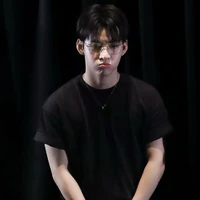 Hùng Huỳnh