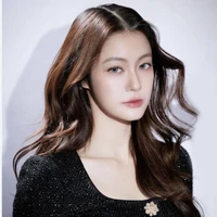 Tipnaree Weerawatnodom