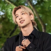 Dong Young-bae
