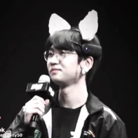 Choi Hyeonjun (dạng cáo)