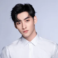 Hùng huỳnh