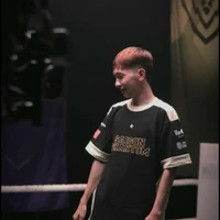 Phạm Vũ Hoài Nam-SGP Red