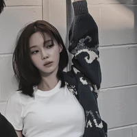 Kim Minjeong - cô