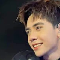 Hùng