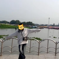 Tác Giả