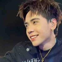 Quang hùng