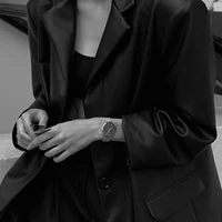 Bà Kwong (mẹ cô)