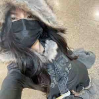 Tác giả cute đáng yêu nè