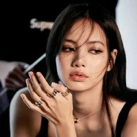 Lalisa Manobal /Lisa